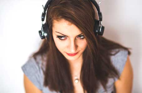 Écouter de la musique peut-il nuire à la créativité ?